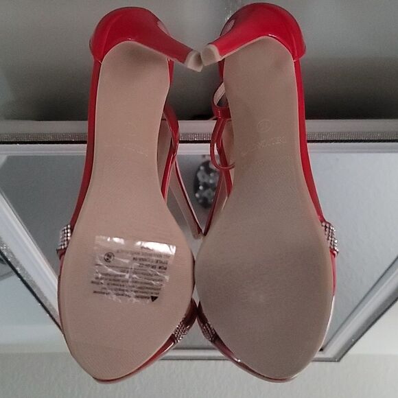 BRAND NEW DELICACY RHINESTONE ANKLE STRAP WOMEN'S HEELS - Picture 12 of 15